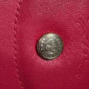 Longchamp wallet FLAWED